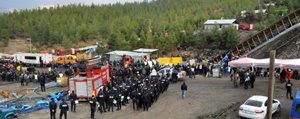  Maden Ocaginda Kurtarma Çalismalari Sürüyor
