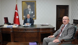 Belediye Başkanı Hayri Samur’dan Vali Tapsız’a...