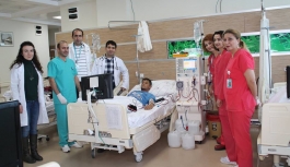 Diyaliz Hastaları Hastanede Misafir Ediliyor