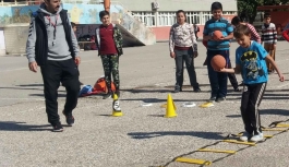 Anafartalar Ortaokulu’nda Hentbol Çalışmaları...