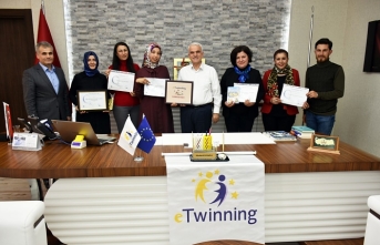 İlimizde Beş Öğretmene eTwinning Ulusal Kalite...