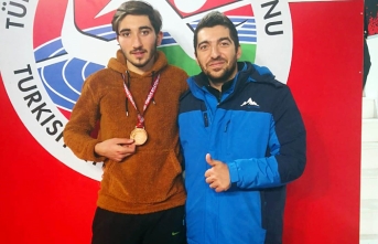 Yavuz Şalkacı’dan Bronz Madalya
