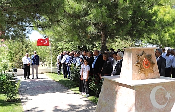 Karaman’da Protokol'den Şehitlik Ziyareti