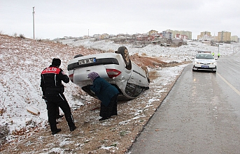 Karaman’da Otomobil Takla Attı: 1 Yaralı