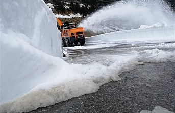 Konya’da 5 Ay Önce Kardan Kapanan Yol Trafiğe Açıldı