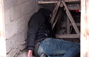 Karaman'da Alkollü Şahıs Girdiği Kümeste Sızıp Kaldı