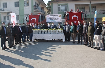 Mut’ta 13 Mahalleye 15 Bin Beyaz İncir Fidanı Dağıtıldı  