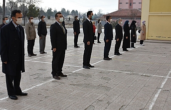 Karaman`da Tüm Okullarda İstiklal Marşı Okundu