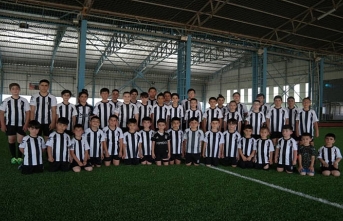 Beşiktaş Futbol Okulu Antalya Kampına Katılacak