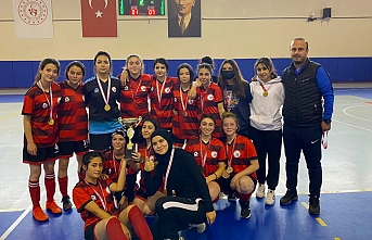 Genç Kızlar Futsalda Şampiyon Hakkı Teke Spor...