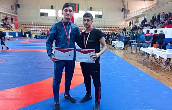 Karamanlı Güreşçiler Türkiye Finallerinde