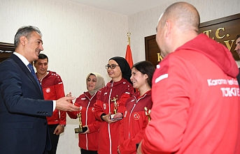 Türkiye Şampiyonu Takımdan Vali Akkoyun’a Ziyaret