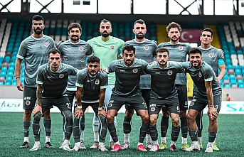 Karaman FK Ofspor’u Yenerek Liderliğini Sürdürdü