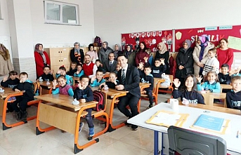 Kazımkarabekir'de Öğrencilerin Karne Heyecanı